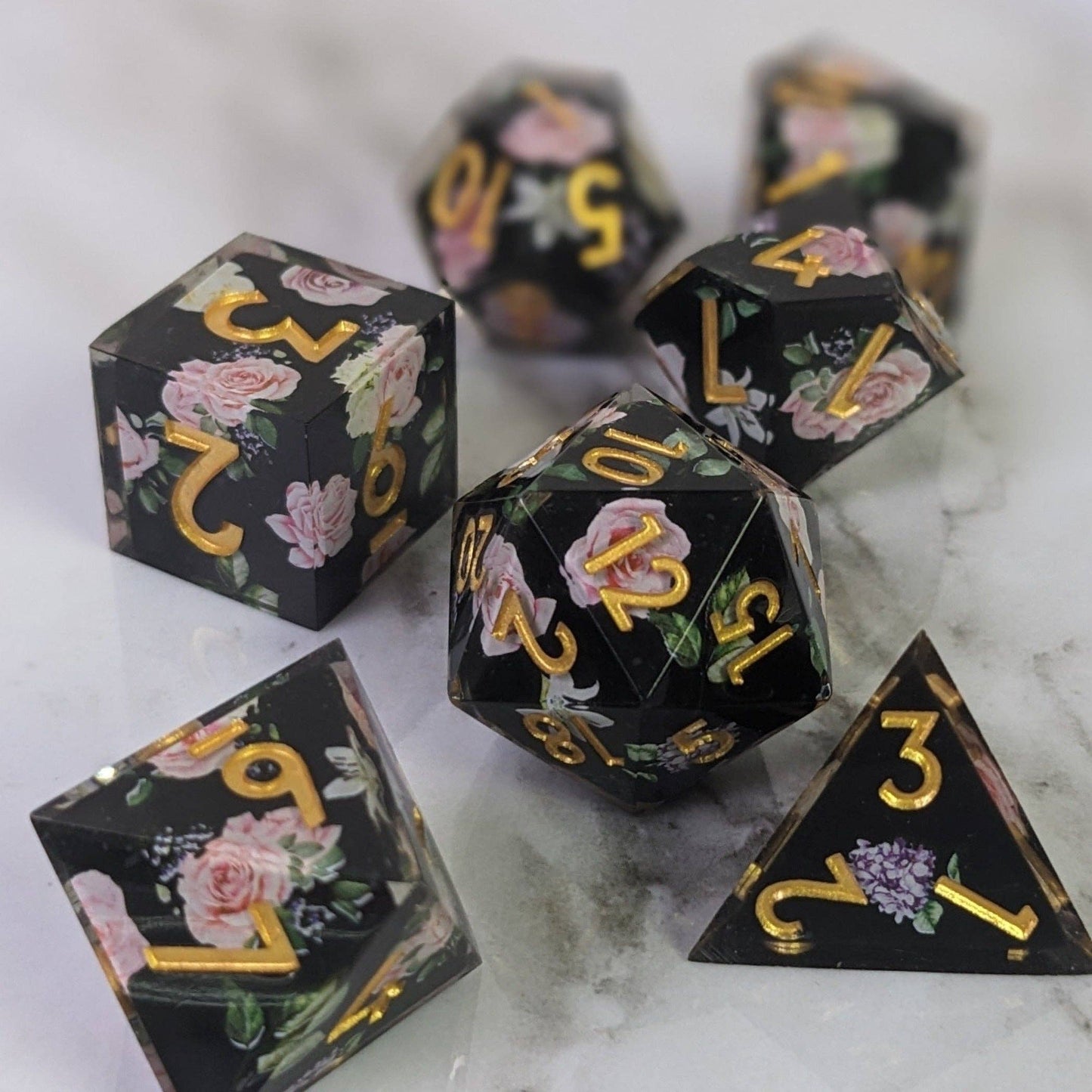 EBONWOOD - Knights Rose - 7 Piece Luxury DnD Dice Set