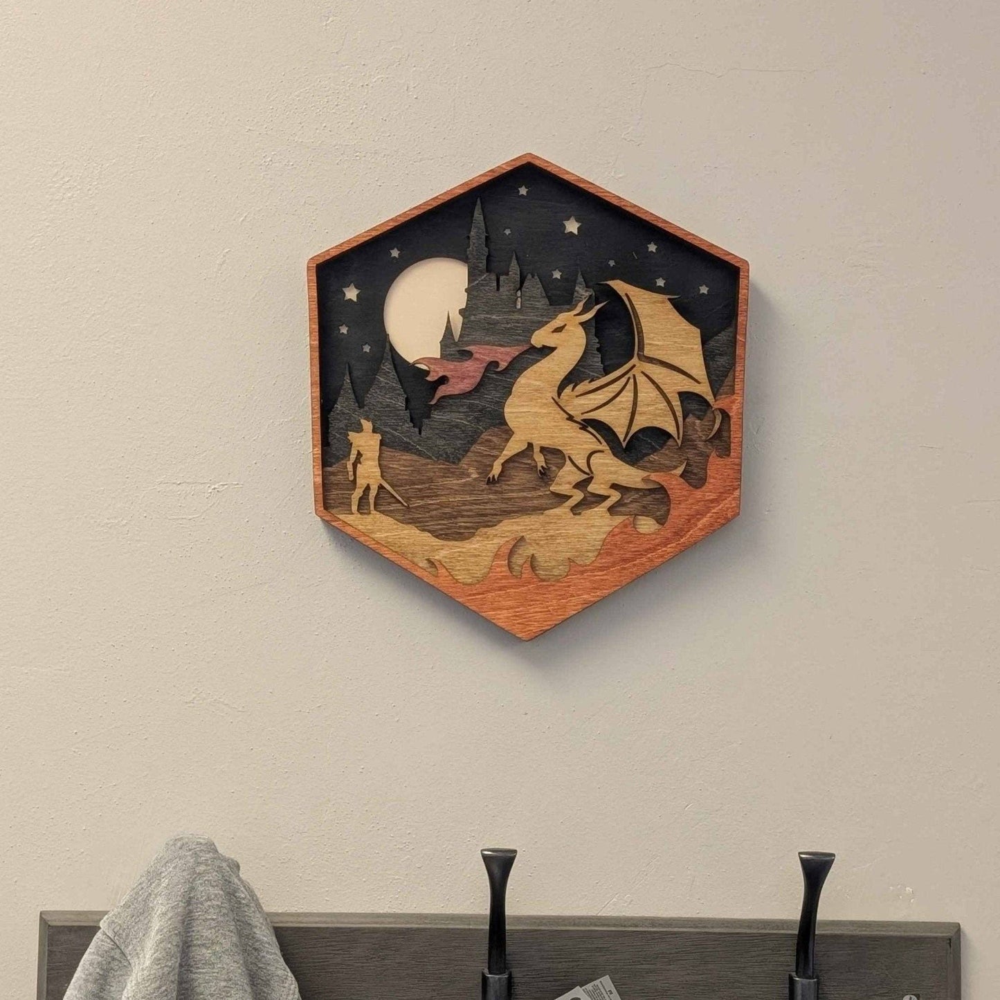 EBONWOOD - Dragon's Tale: D20 Wooden Wall Art