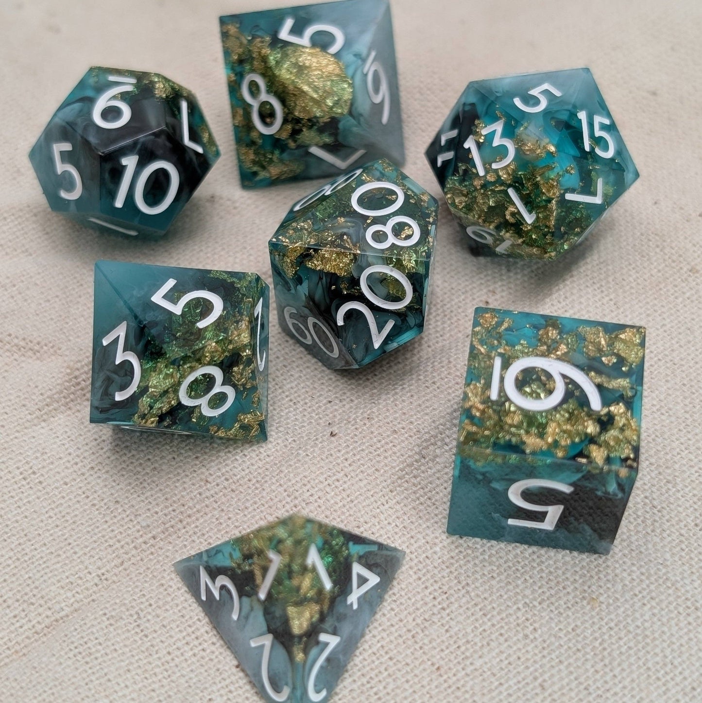 EBONWOOD - Deathmire 7-Piece Polyhedral Dice Set