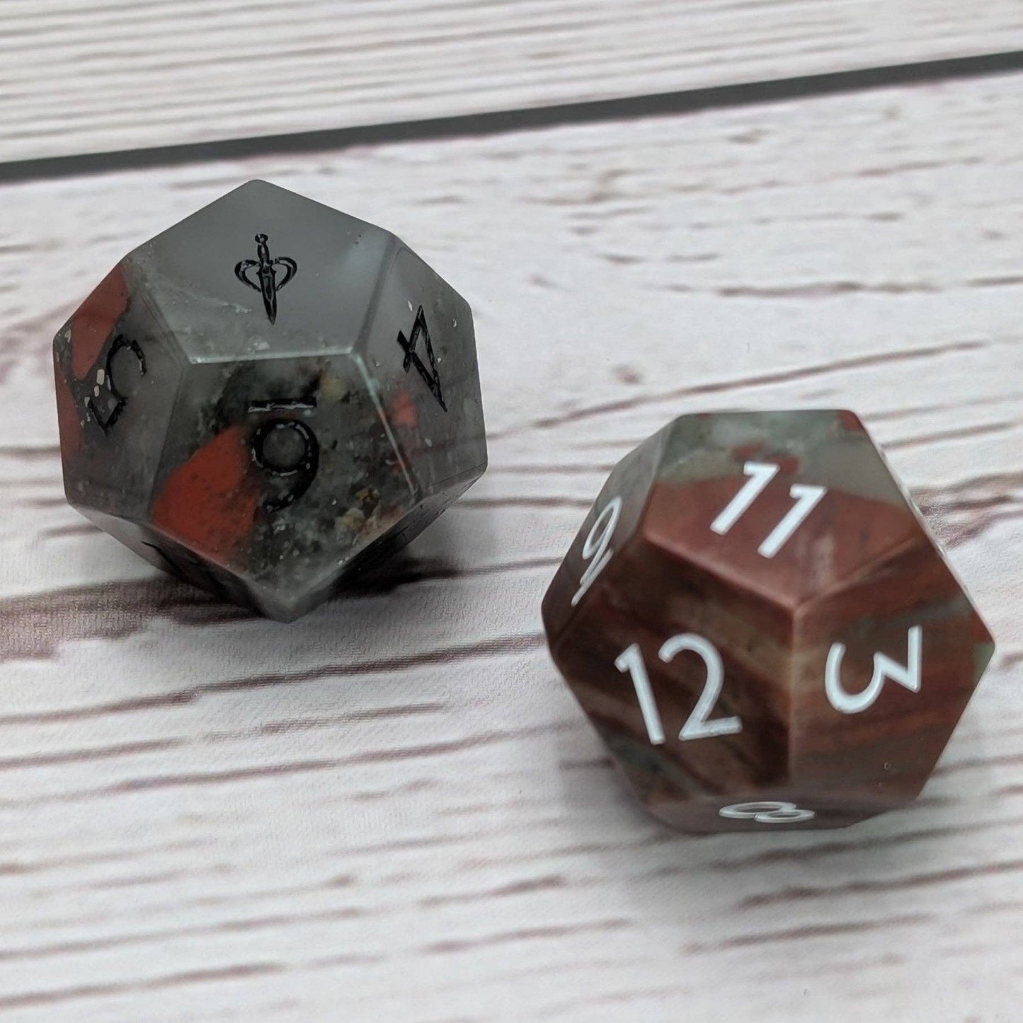 EBONWOOD - Blood Stone - 2pc Gemstone Duality Dice for Daggerheart