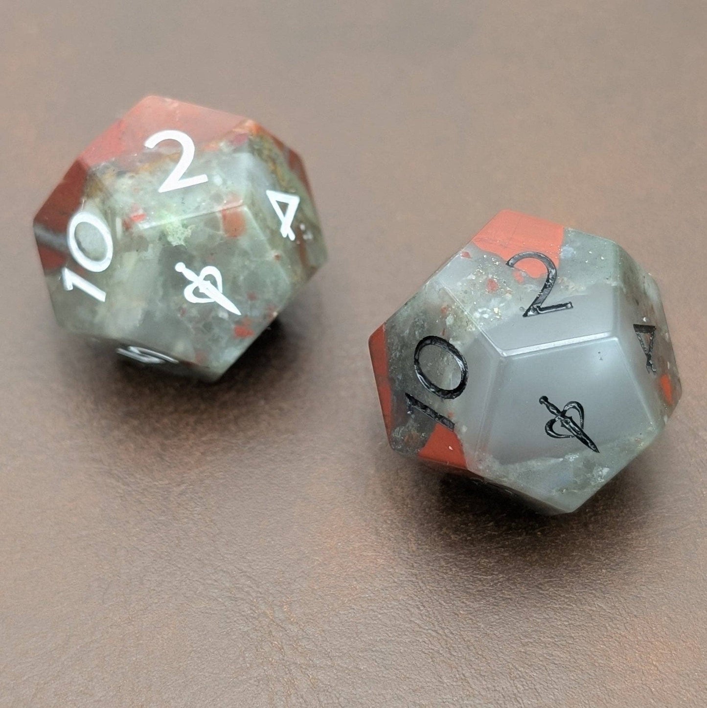 EBONWOOD - Blood Stone - 2pc Gemstone Duality Dice for Daggerheart