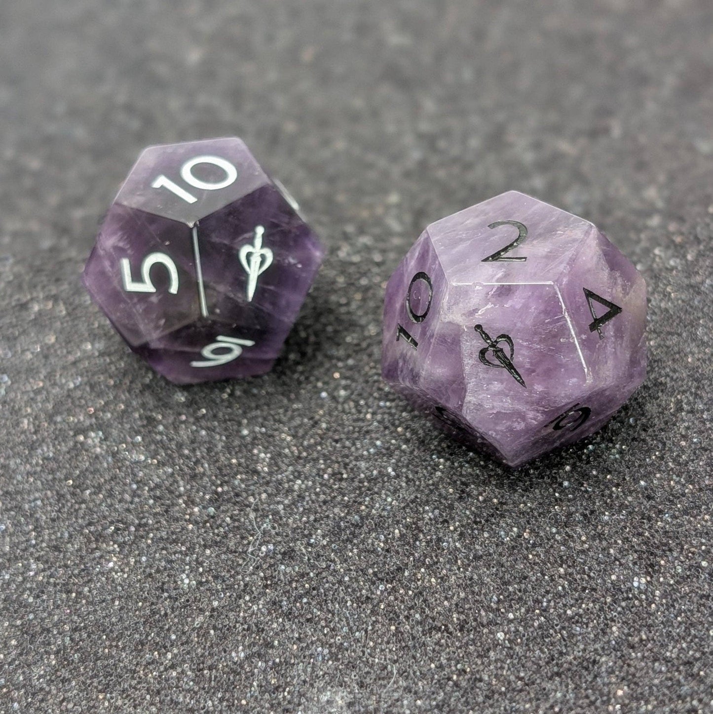 EBONWOOD - Amethyst - 2pc Gemstone Duality Dice for Daggerheart