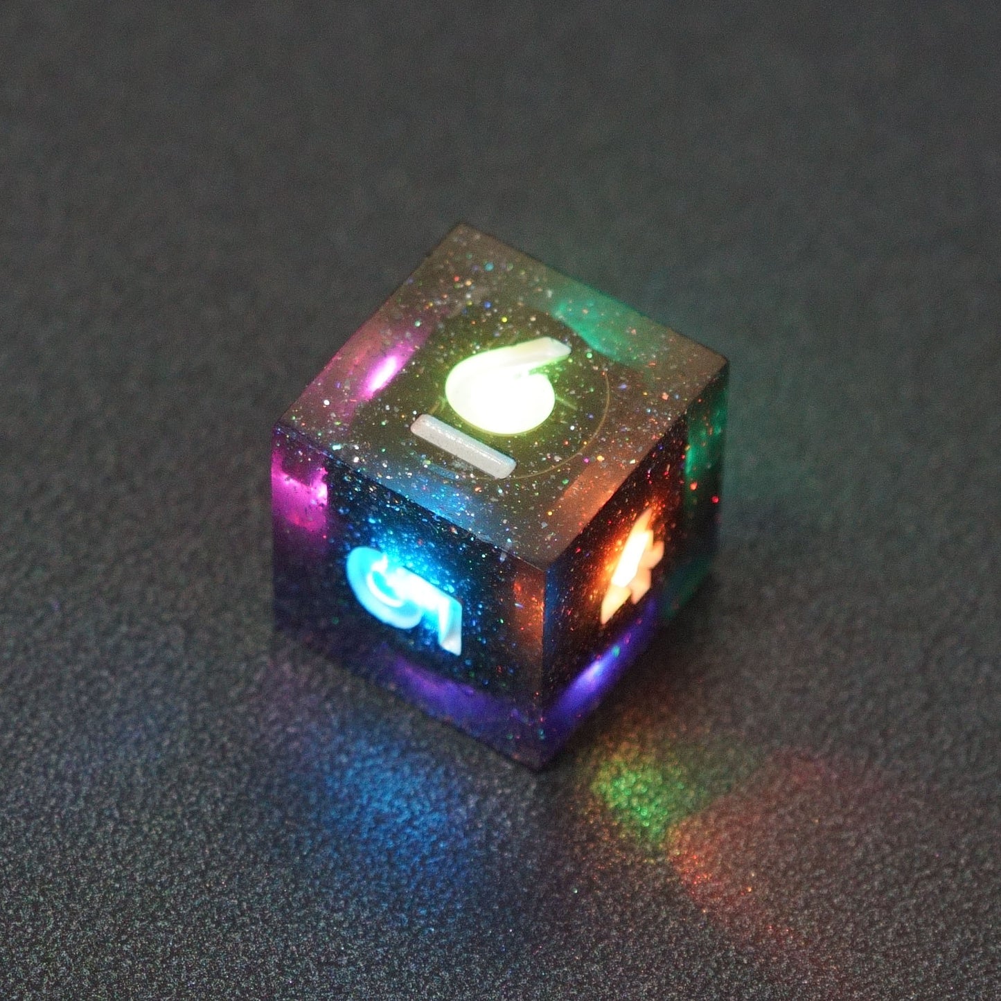 D20 - Aurora Sky