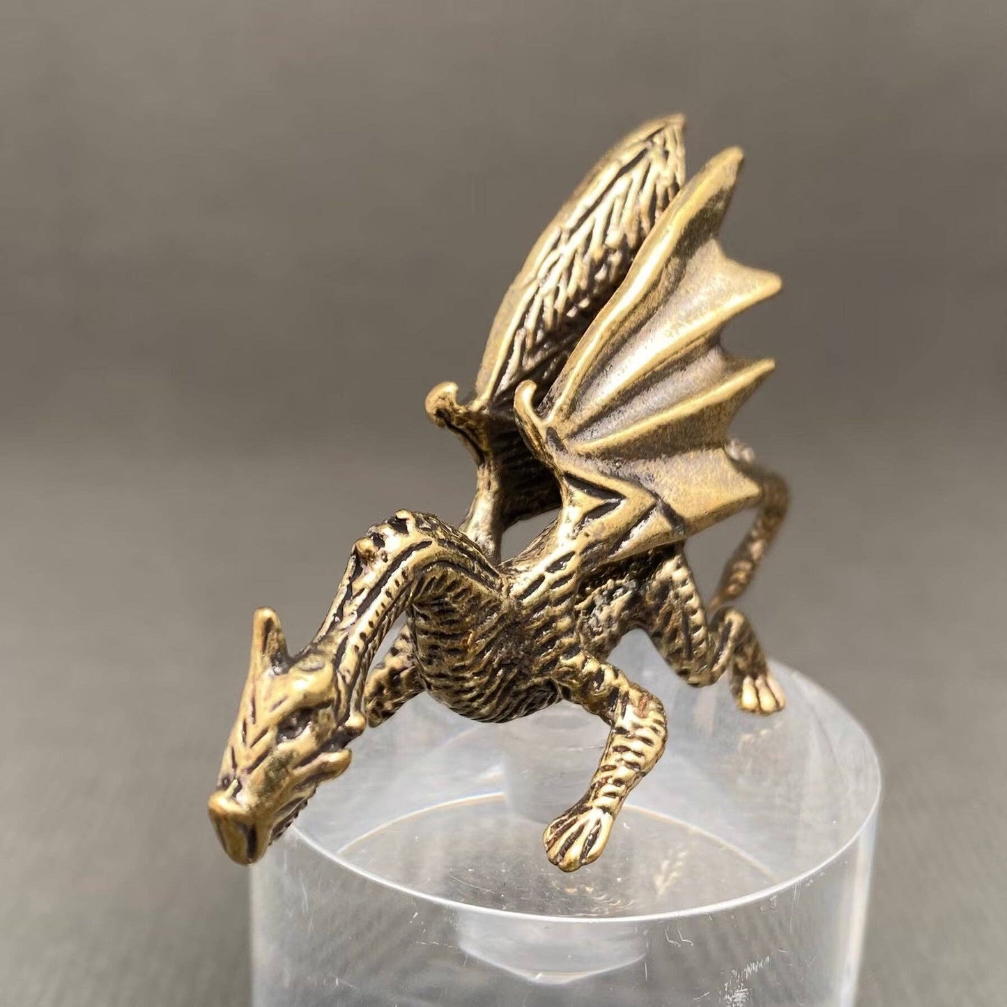 Mio Queena - Brass Dragon Crafts Decoration Desktop Ornaments